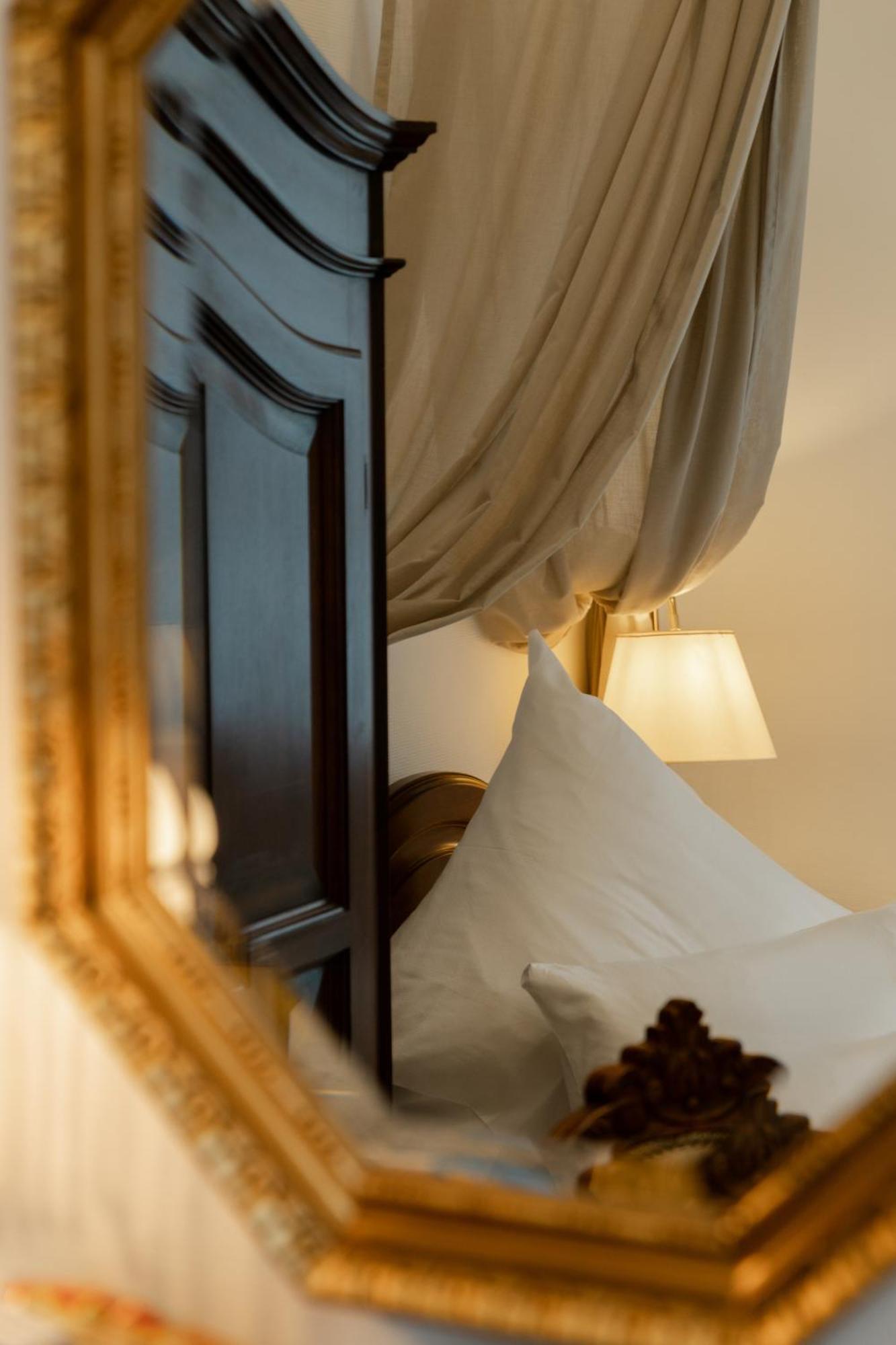 Hotel Weisses Haus บาดคิสซินเงิน ภายนอก รูปภาพ